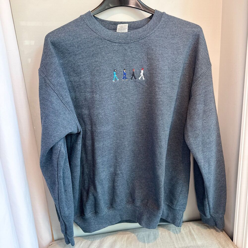 Gildan Beatles Abbey Road Graphic Sweatshirt Gray Medium Cotton Blend
